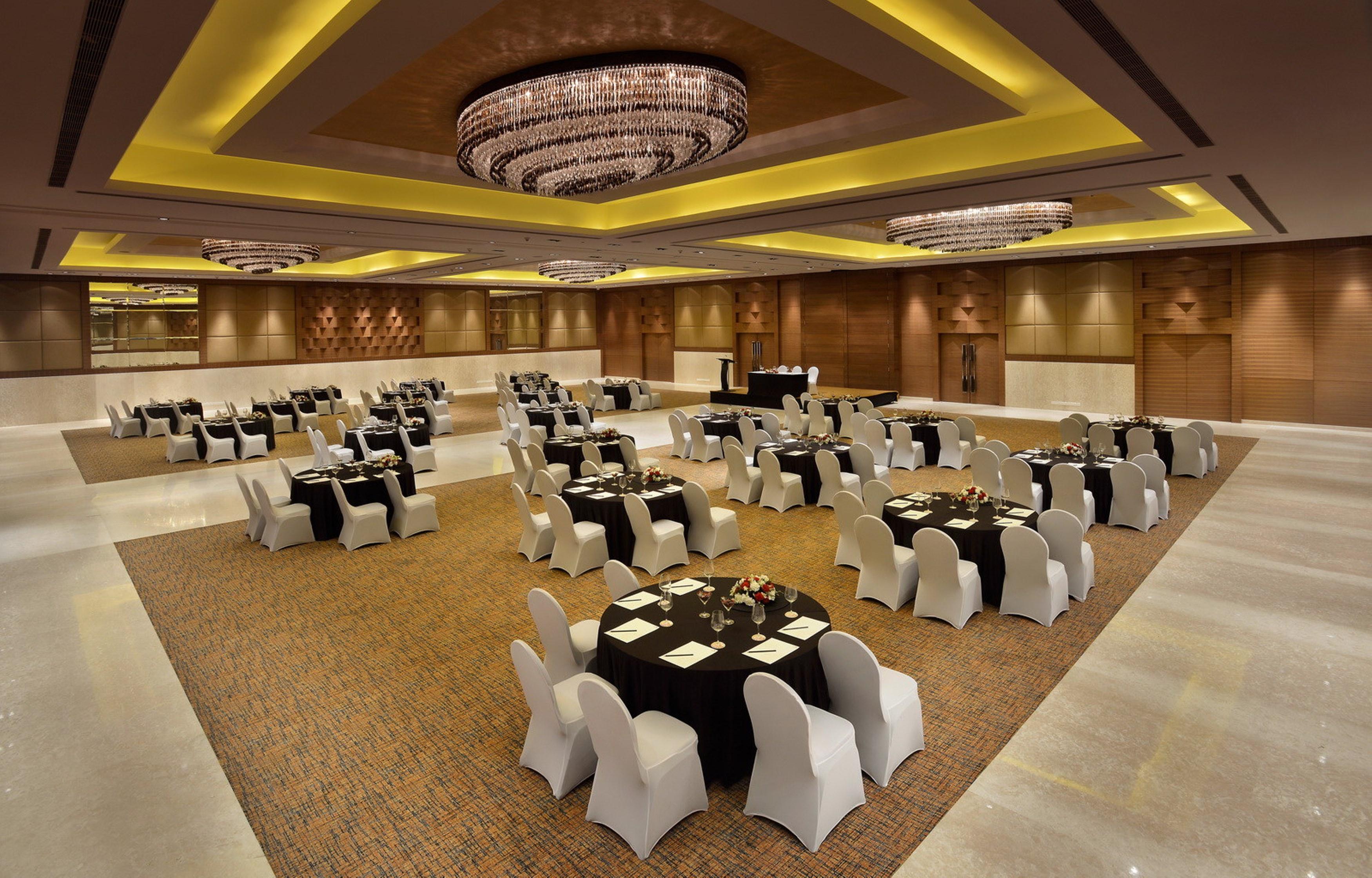 The Lalit Hotel 5*