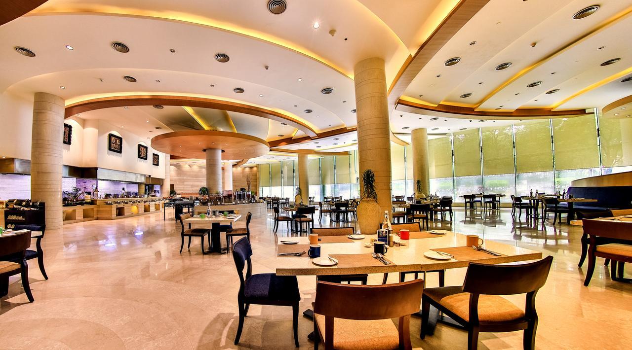 The Lalit 5* Chandigarh