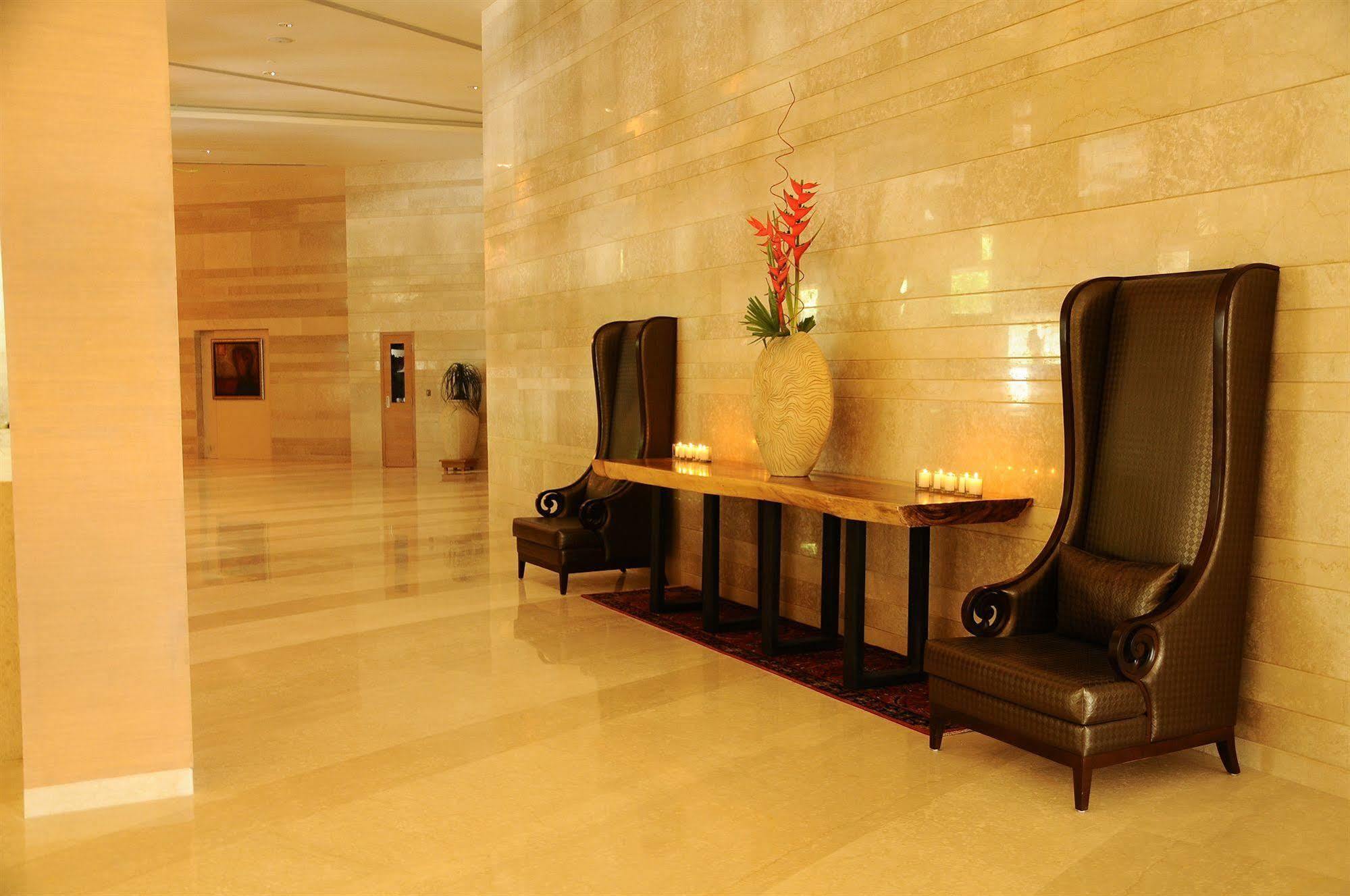 Hotel The Lalit 5*