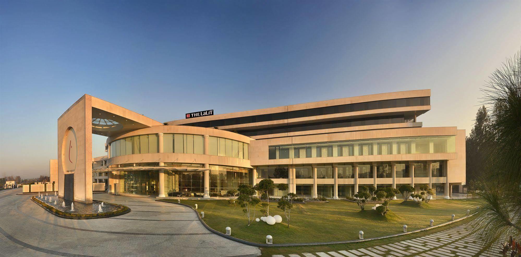 The Lalit Hotel 5*