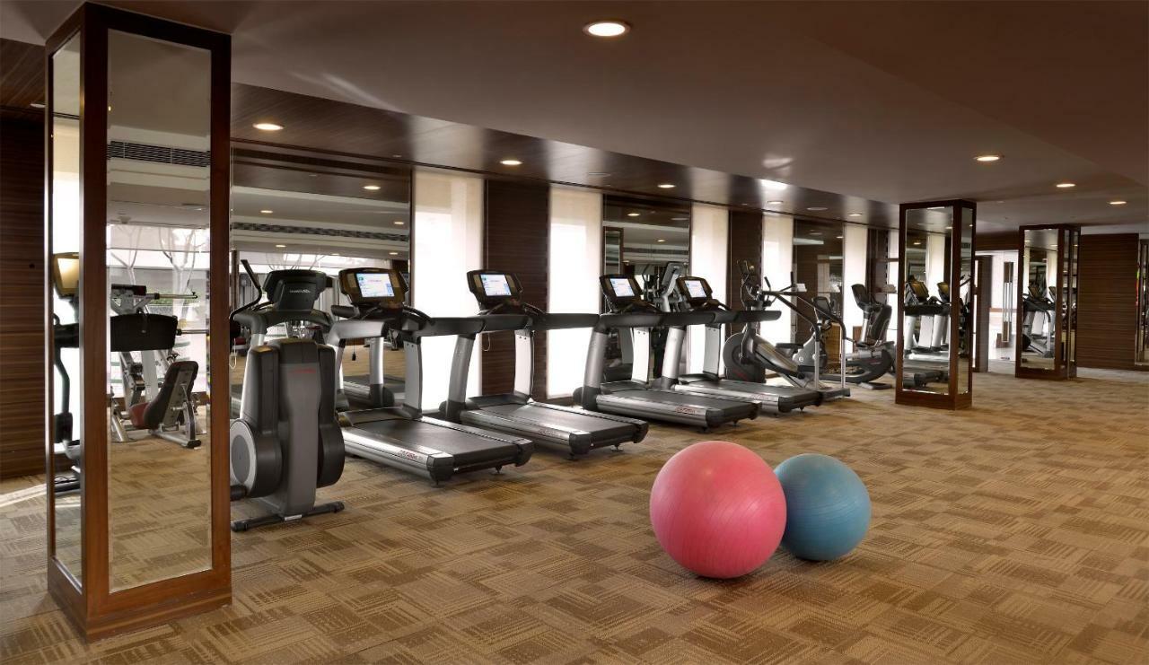 The Lalit 5*